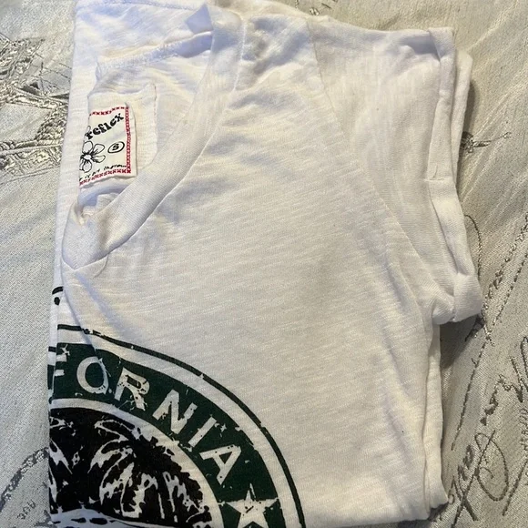 Top - Picture 4 of 4